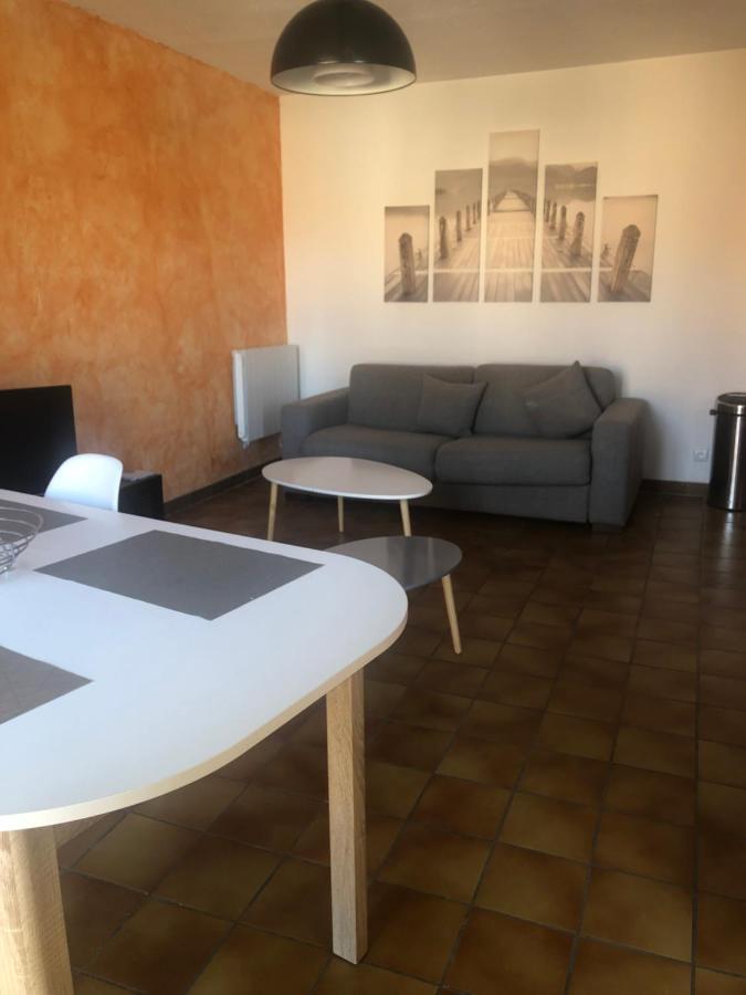 Appartement 4 Personnes Vue Mer Carqueiranne Exteriör bild